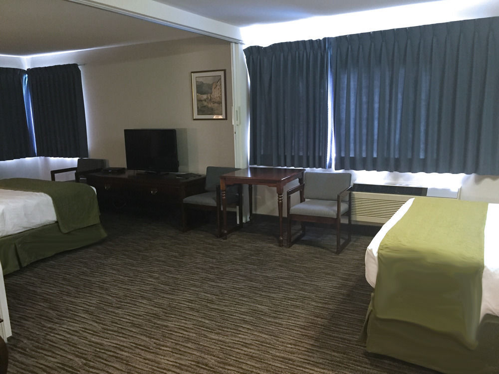 Quality Inn Kamloops Kültér fotó
